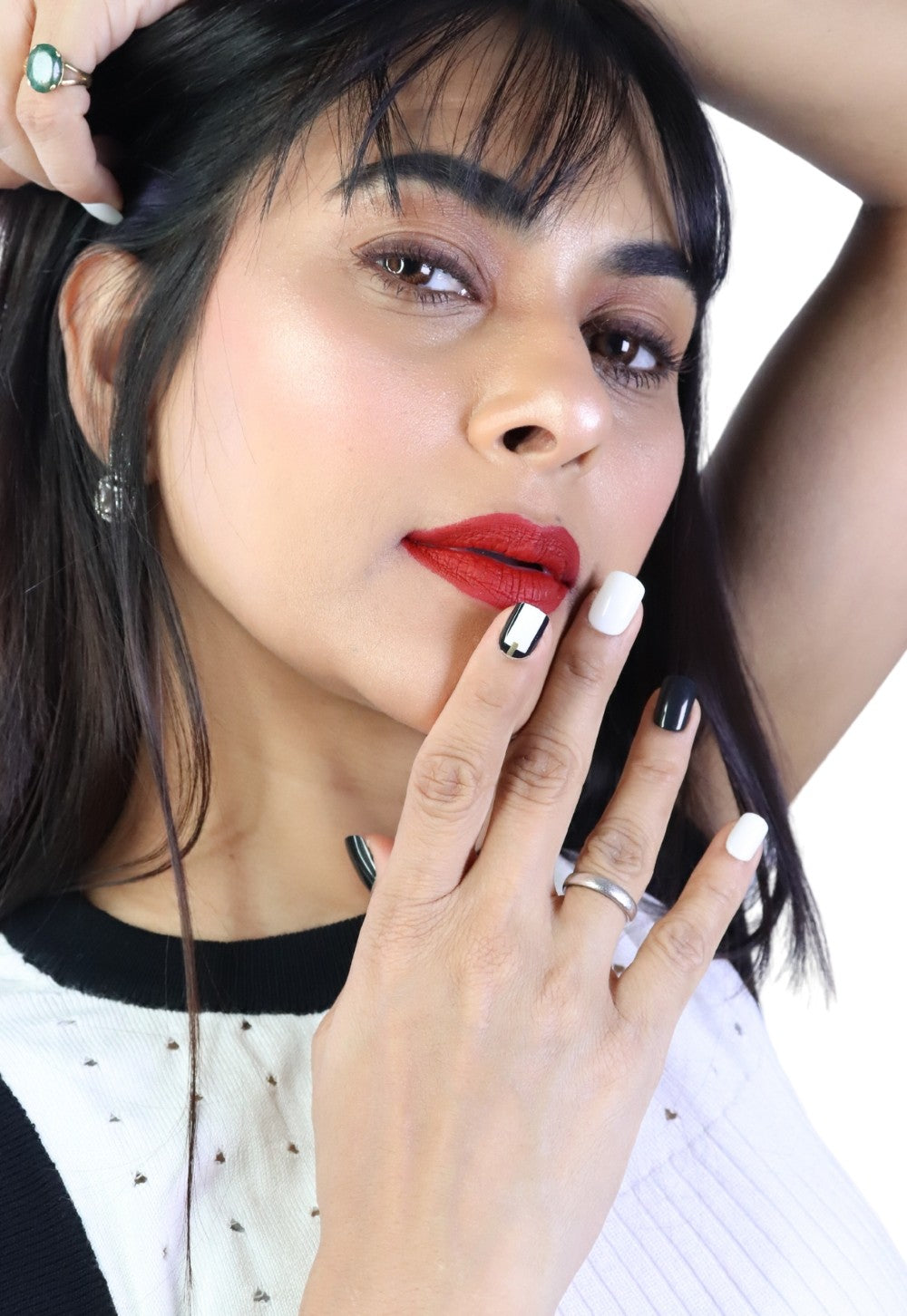 BlackTie Press-On Nails – Classic Black & White Monochrome Nails