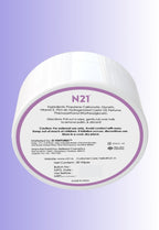 Nail Paint Remover Wipes with Argan Oil – Quick, Mess-Free Polish Removal (Berry Scented)