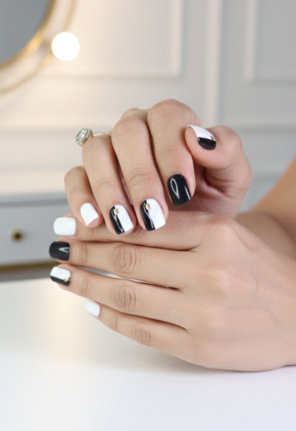 BlackTie Press-On Nails – Classic Black & White Monochrome Nails