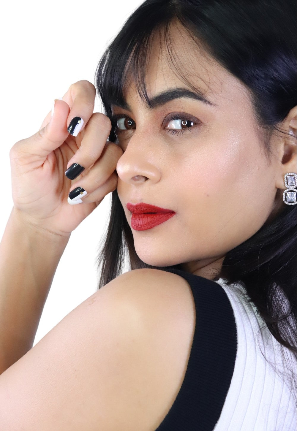 BlackTie Press-On Nails – Classic Black & White Monochrome Nails