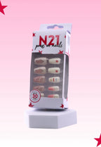 Sugar Sweet Press-On Nails – Pink & White Graphic Nail Art (Set of 30)