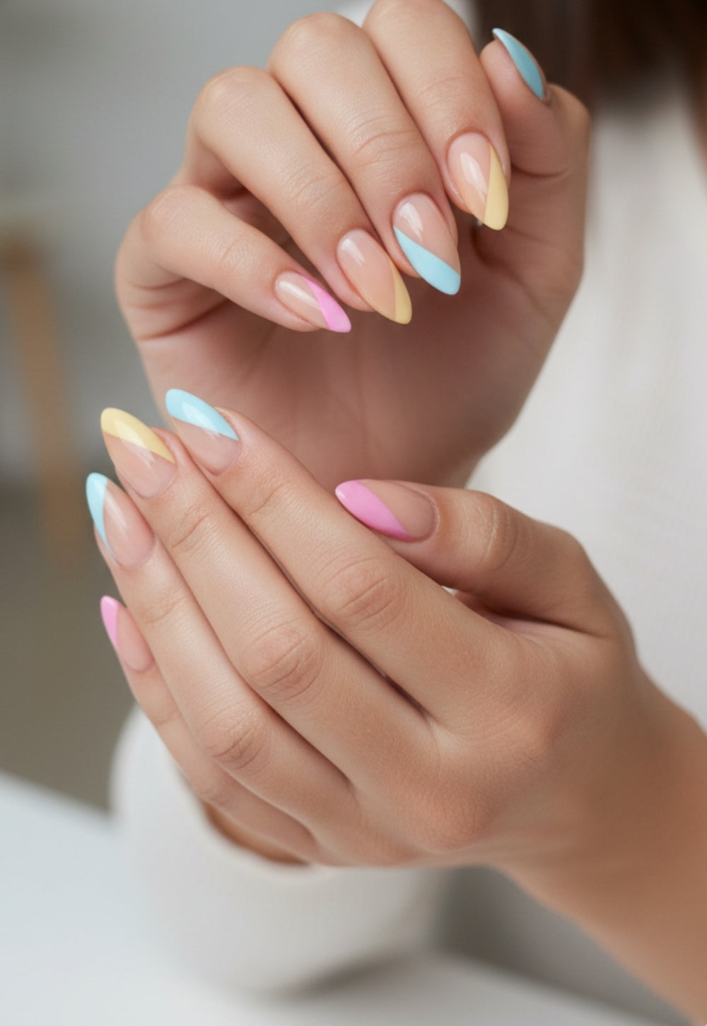 Peppy Tips – Colorful Half French Press-On Nails | N21 Medium Squoval Nails